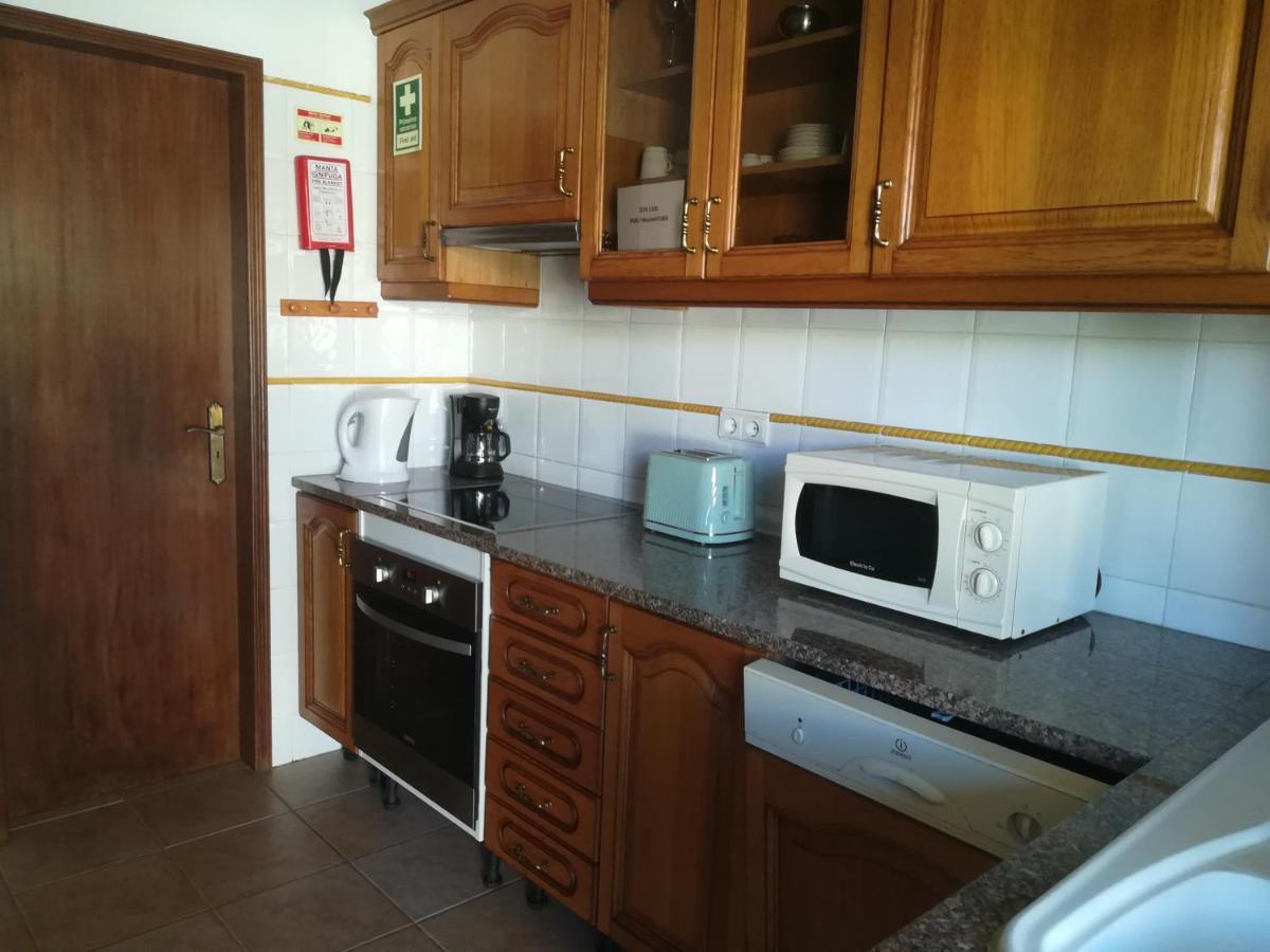 Holiday House Αλμπουφέιρα Εξωτερικό φωτογραφία