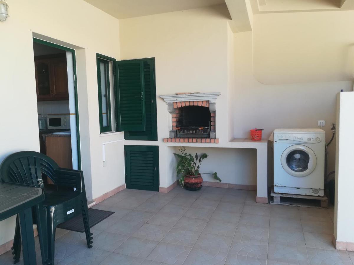 Holiday House Αλμπουφέιρα Εξωτερικό φωτογραφία